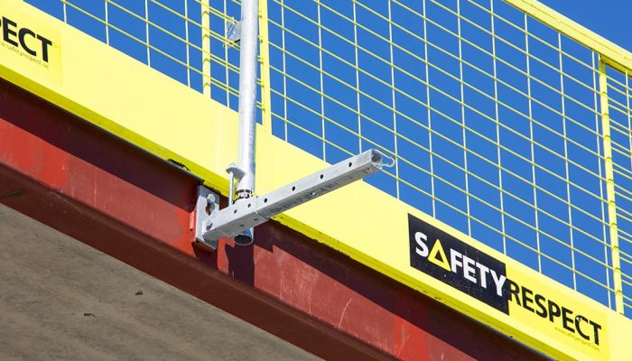 Flex fasadefeste for fallsikring på stålkonstruksjoner