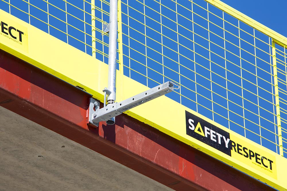 Flex fasadefeste for fallsikring på stålkonstruksjoner