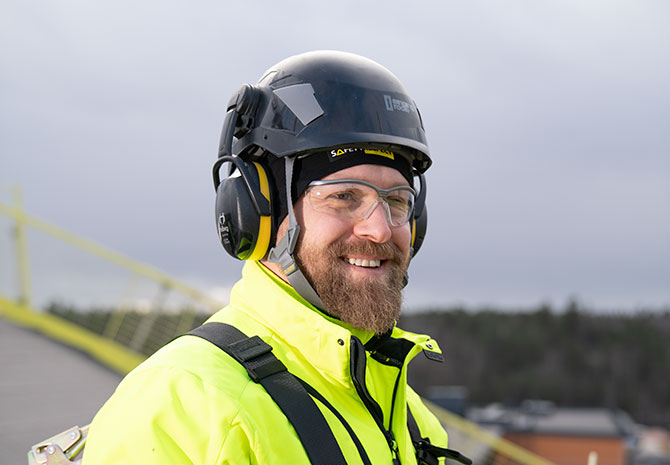 Sikkerhetshjelm - Helmet SR black