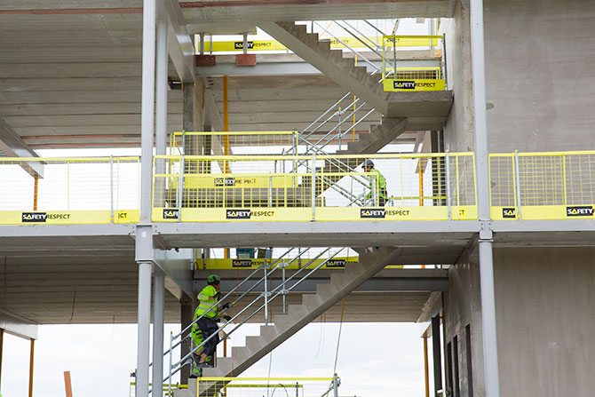 stairs_safetyrespect_3504